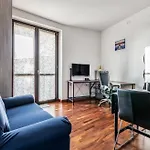 Milano Certosa 2 Pax Wi-Fi - Sapri